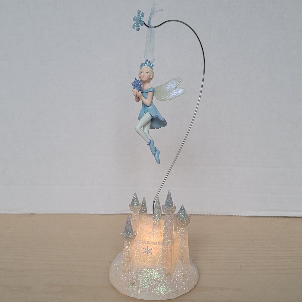 Hallmark Keepsake Ornament Lighted Faerie Gabriella Collector's Club 2002